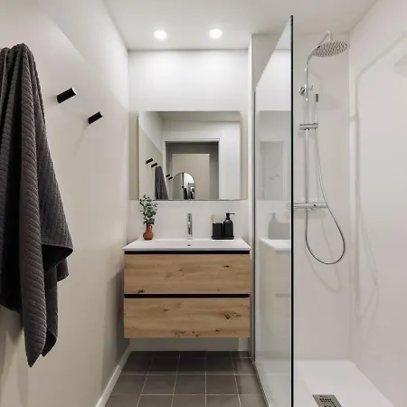 דירה Semuc - 2 Bedrooms, Office And Balcony In Eixample Dreta *