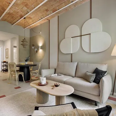Semuc - 2 Bedrooms, Office And Balcony In Eixample Dreta דירה