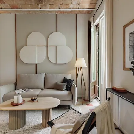 Semuc - 2 Bedrooms, Office And Balcony In Eixample Dreta * 바르셀로나